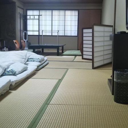 Kikunoya Ryokan Канадзава Екстер'єр фото