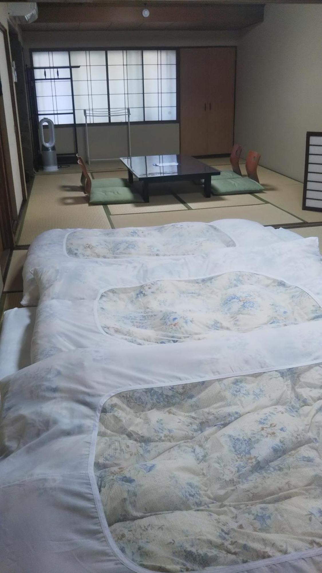 Kikunoya Ryokan Канадзава Екстер'єр фото